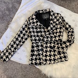 Last Kiss Jackets & Coats | Houndstooth Peacoat